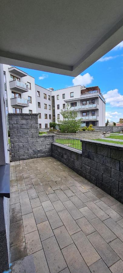 44 - Apartamenty Siedlce - Nowy Apartament W Centrum Przy Ul Czerwonego Krzyza Exteriör bild